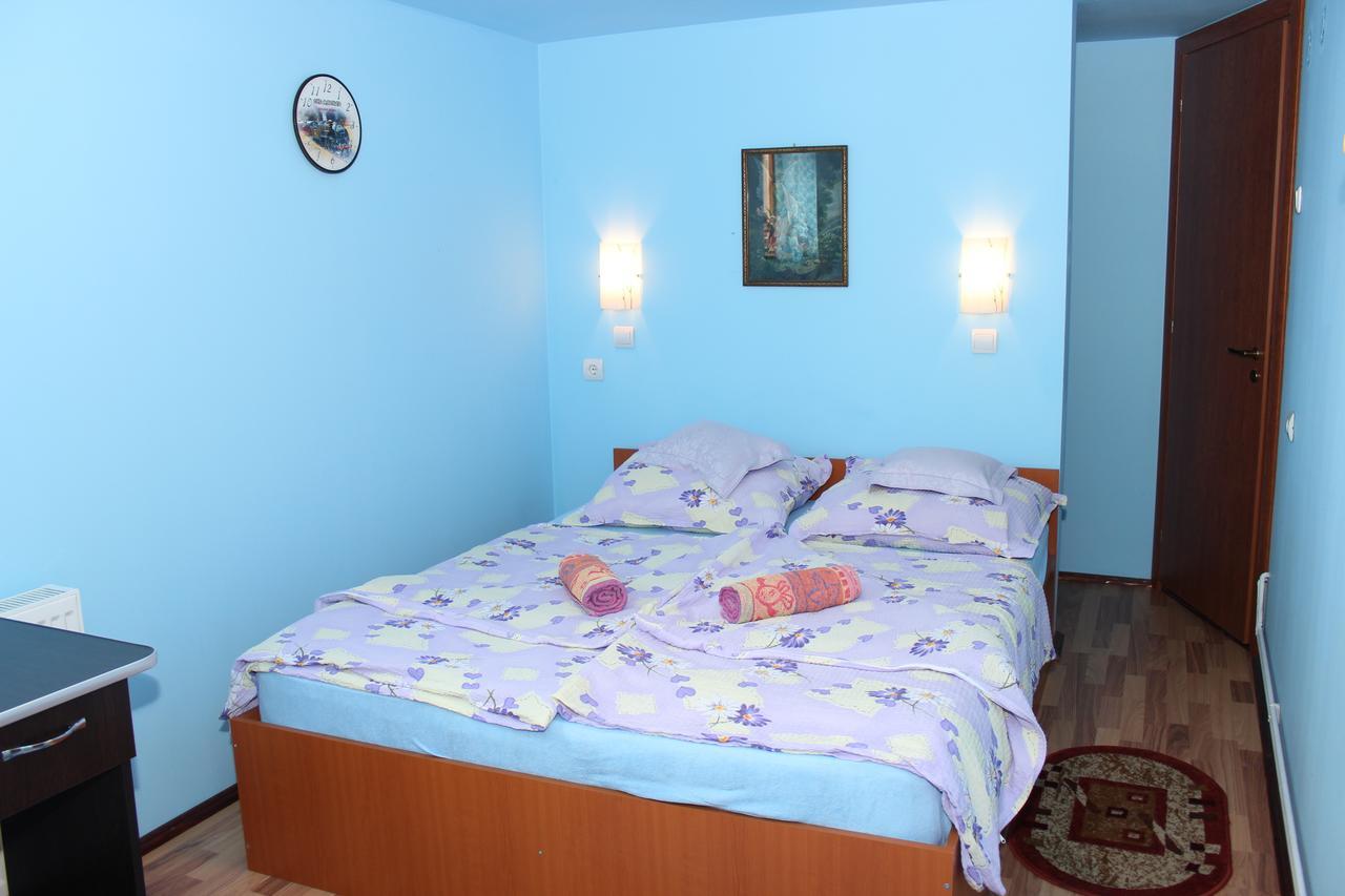 Csergo Ildiko Vendeghaz Hotel Lăzarea Buitenkant foto