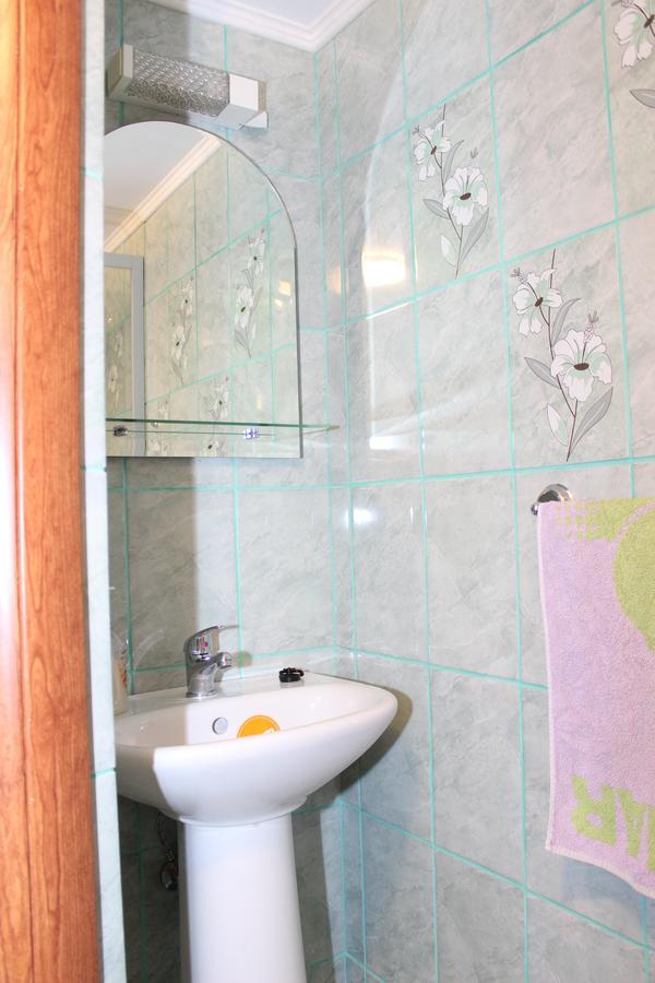 Csergo Ildiko Vendeghaz Hotel Lăzarea Buitenkant foto
